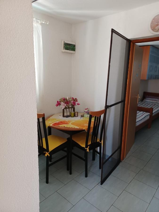 Apartmani Jakovljevic Murter Kültér fotó