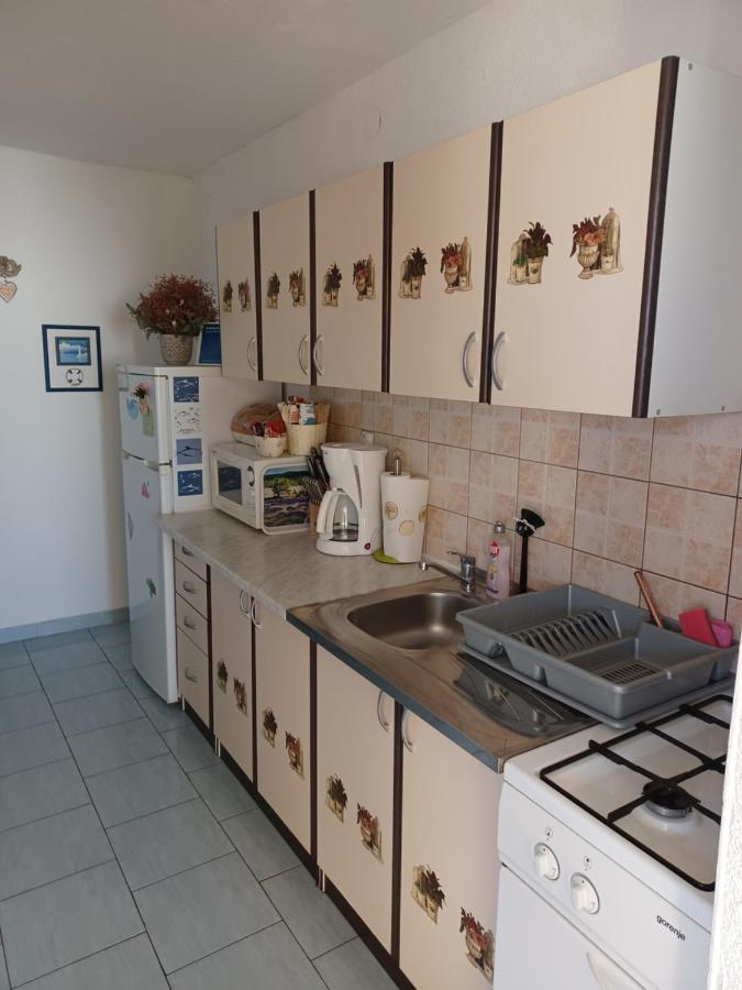 Apartmani Jakovljevic Murter Kültér fotó