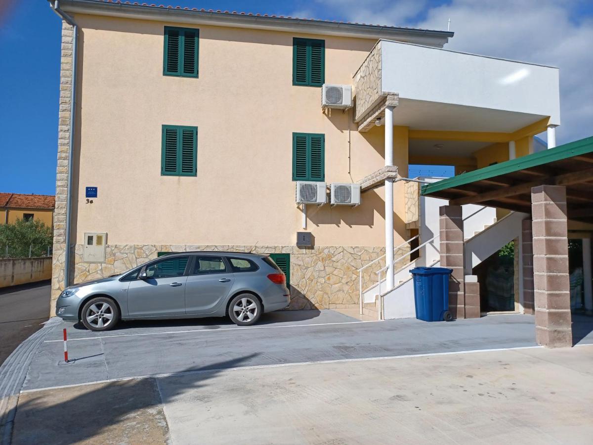 Apartmani Jakovljevic Murter Kültér fotó