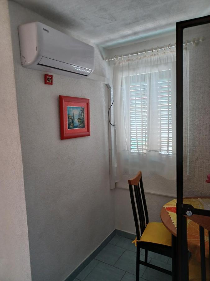 Apartmani Jakovljevic Murter Kültér fotó