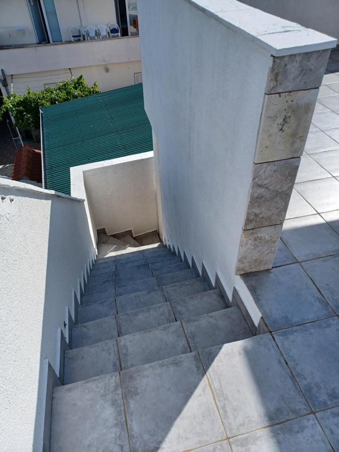 Apartmani Jakovljevic Murter Kültér fotó