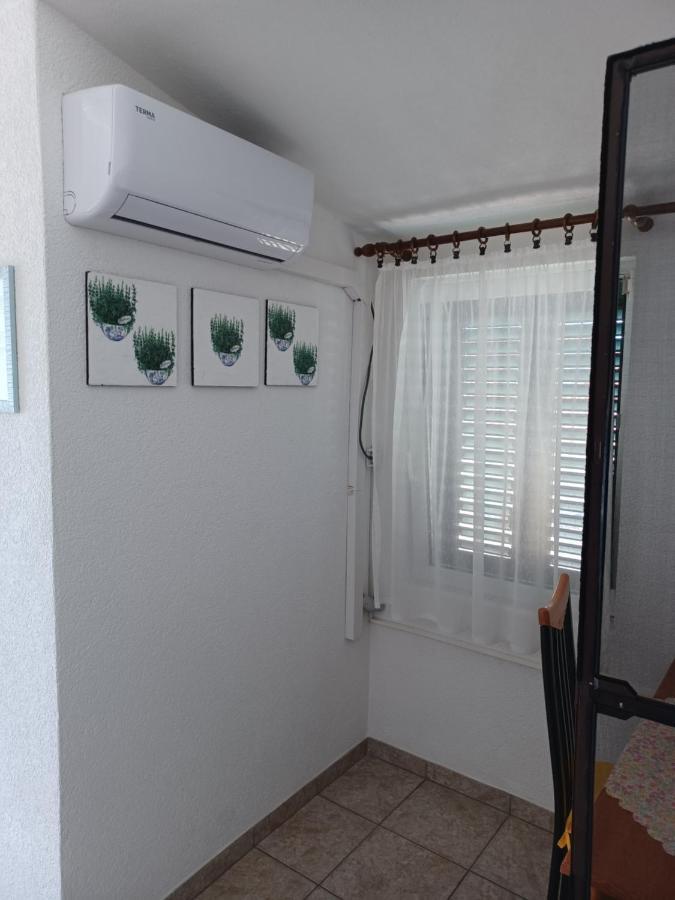 Apartmani Jakovljevic Murter Kültér fotó